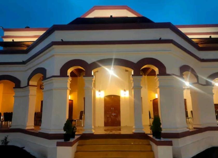 Hotel Ashirwad Junagadh Eksteriør billede